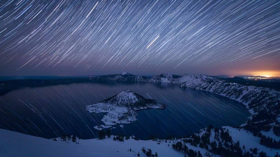 star trails photography at crater lake national park in oregon