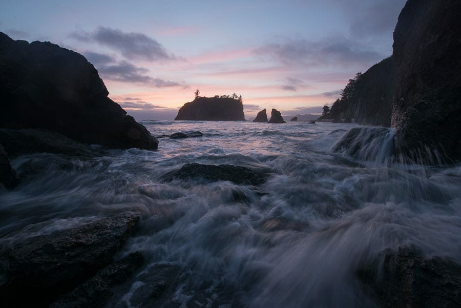 image showing ocean waves water movement for camera shutter speed